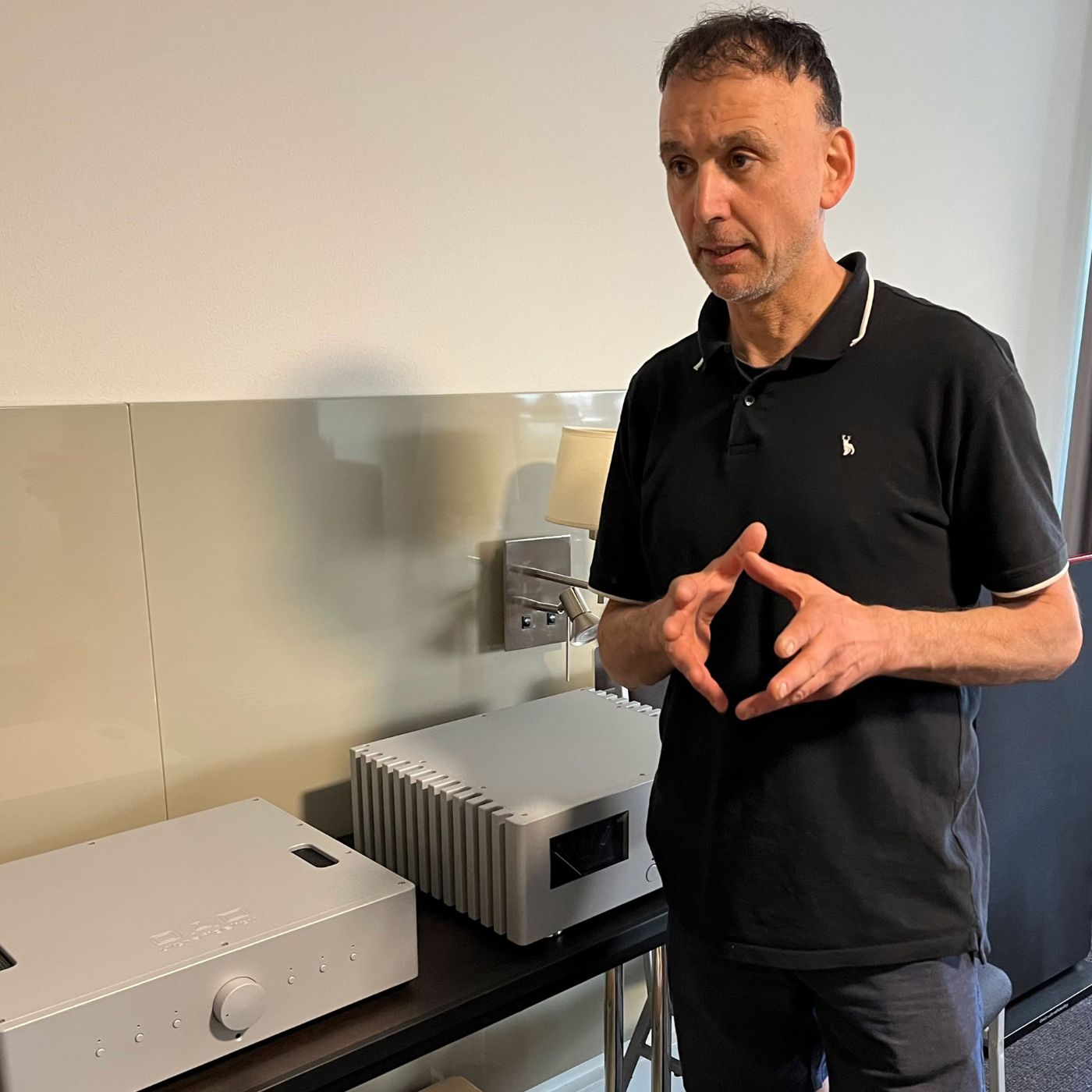 S01 EP005 Jon De Sensi, OAD Ultrafidelity HiFi amplifiers, Australian made with a fully CNC machined aluminium chassis. episode artwork